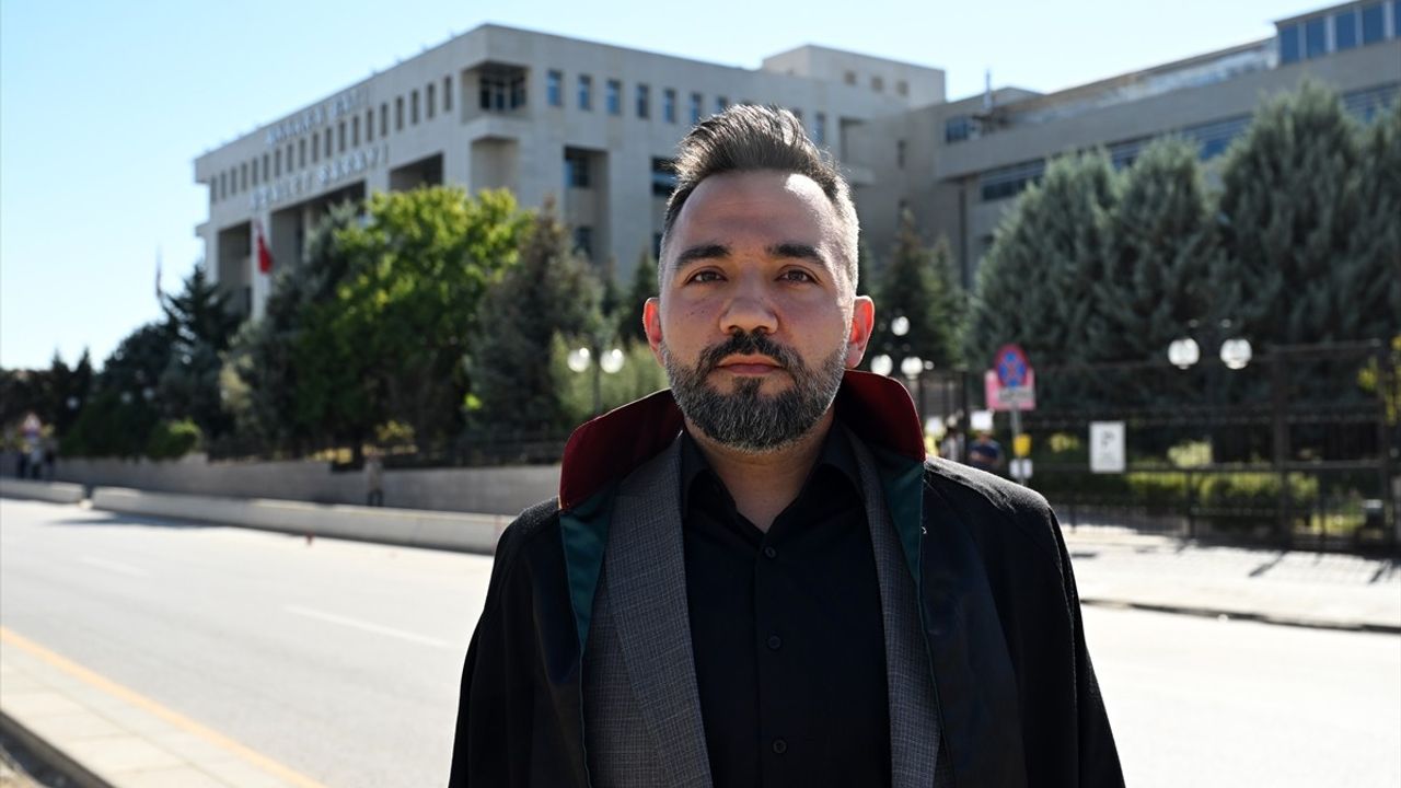 Ankara'da Taksiciye Darbe