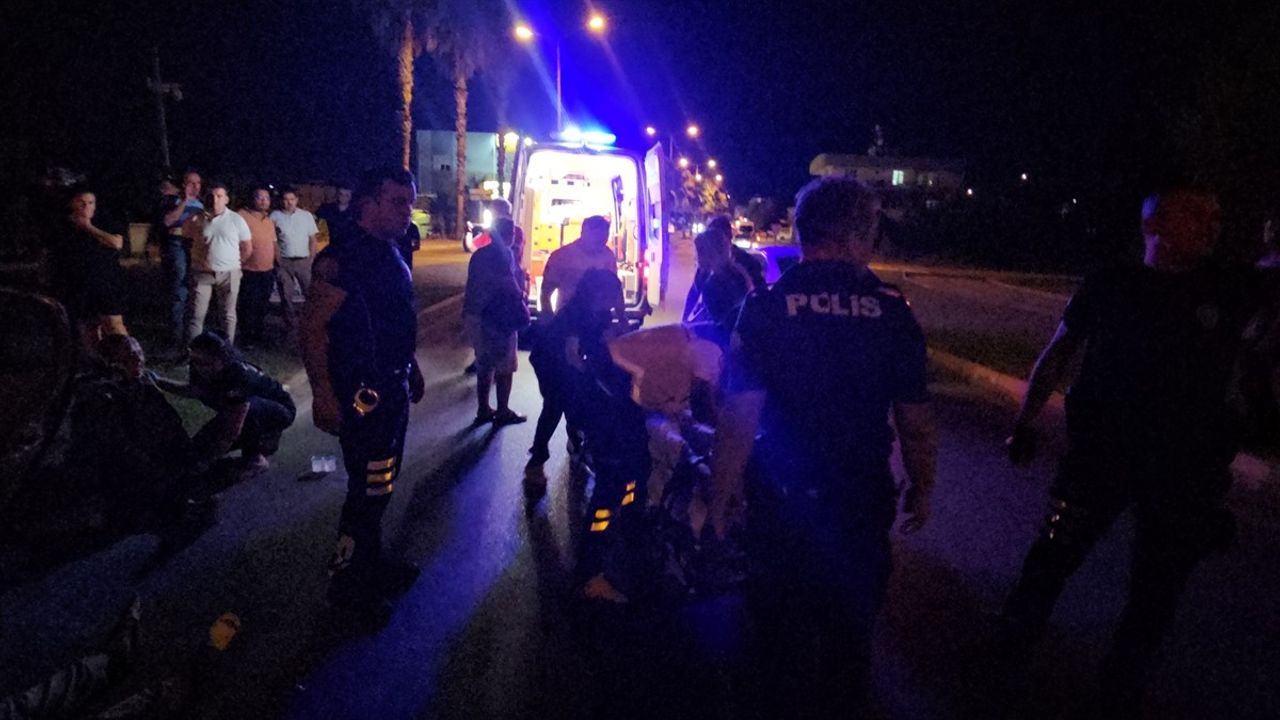 Antalya'da Trafik Kazası: 5 Yaralı