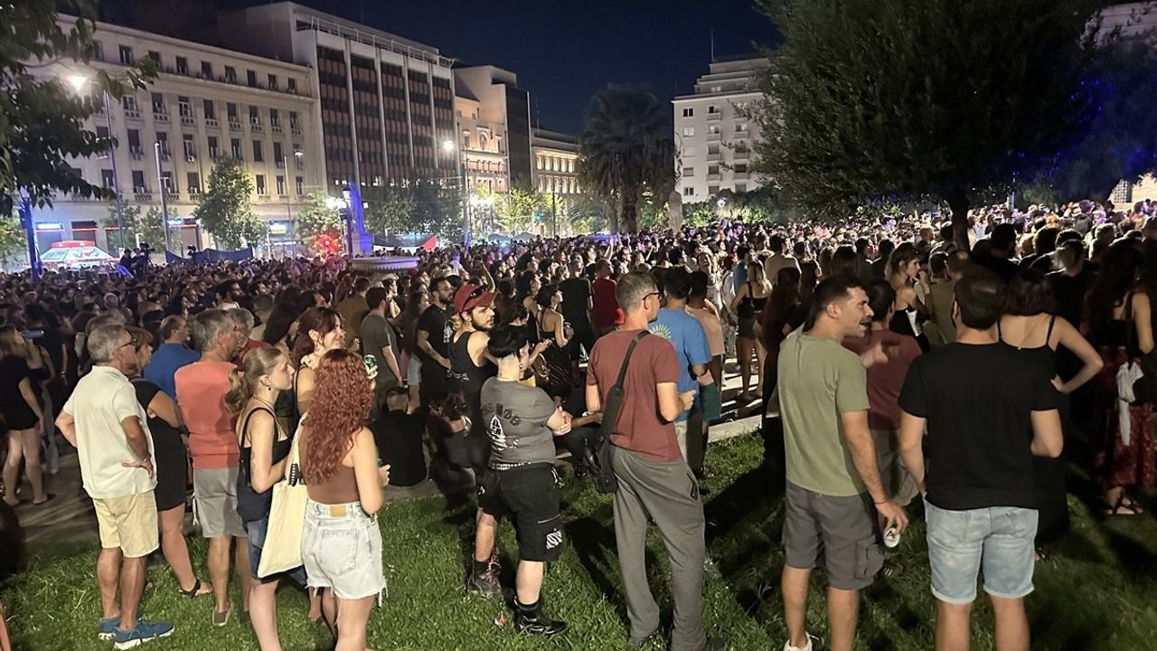 Atina'da Küresel Sumud Filosu'na Destek Konseri