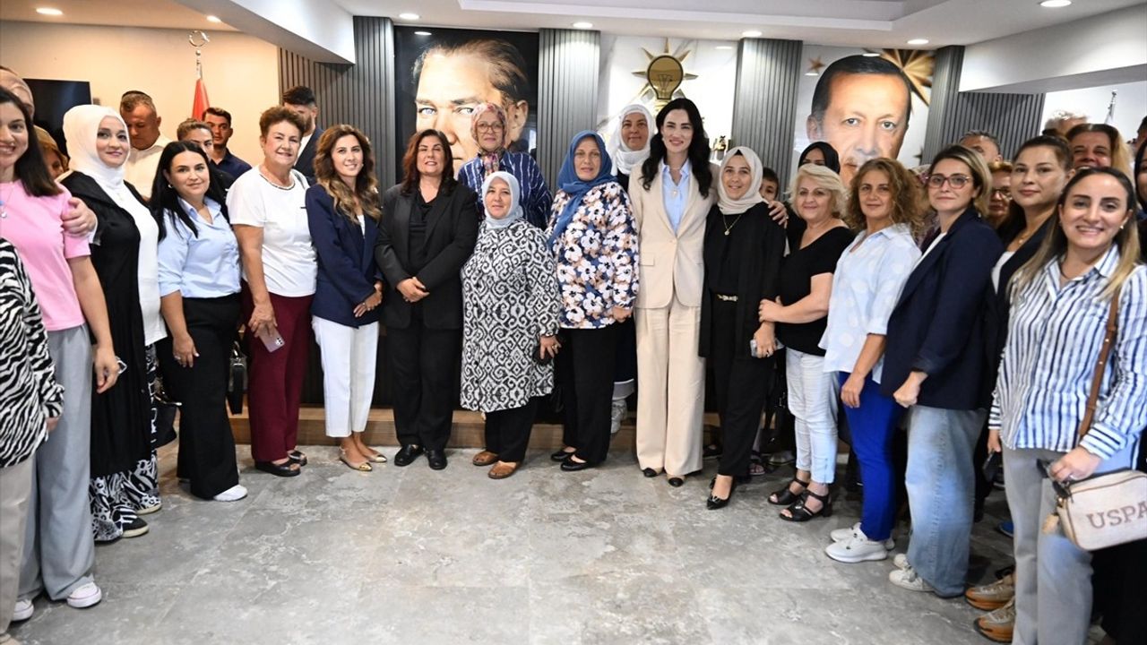 Aydın Büyükşehir Belediye Başkanı Özlem Çerçioğlu'ndan AK Parti'ye Ziyaret
