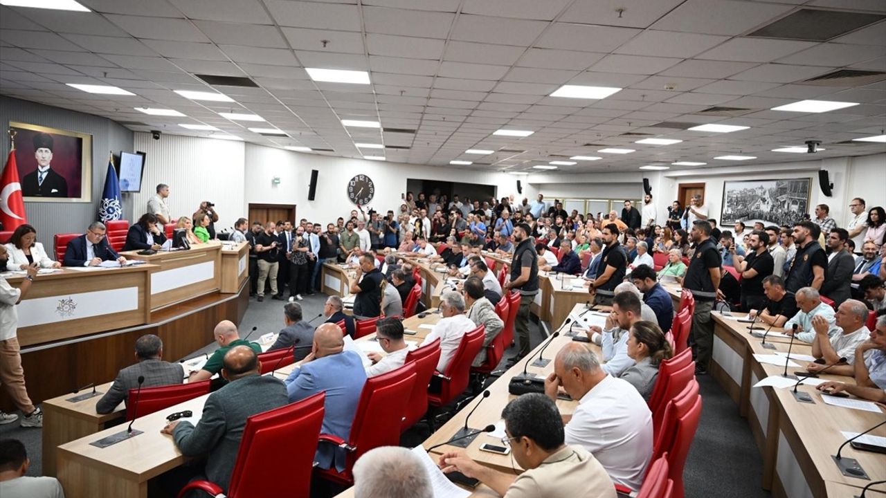 Aydın Büyükşehir Belediye Meclisi Toplantısı Ertelendi