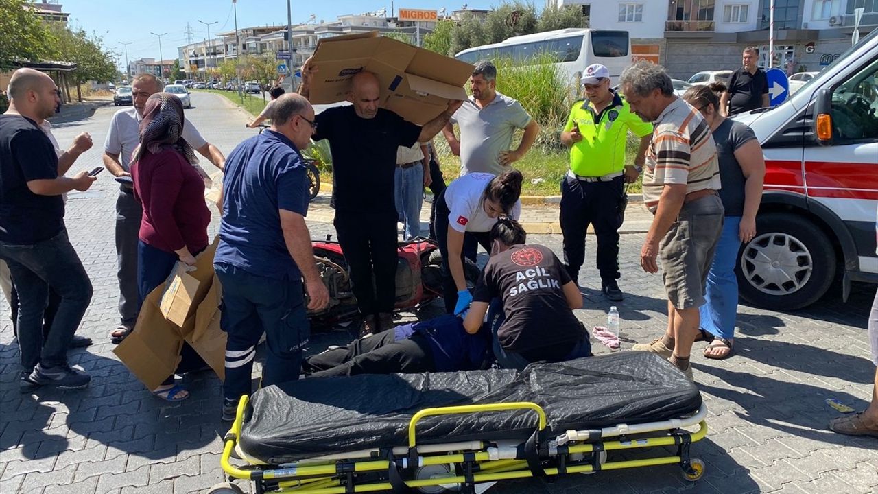 Aydın'da Trafik Kazasında Yaralanan Kadın, Güneşten Korunmaya Çalıştı