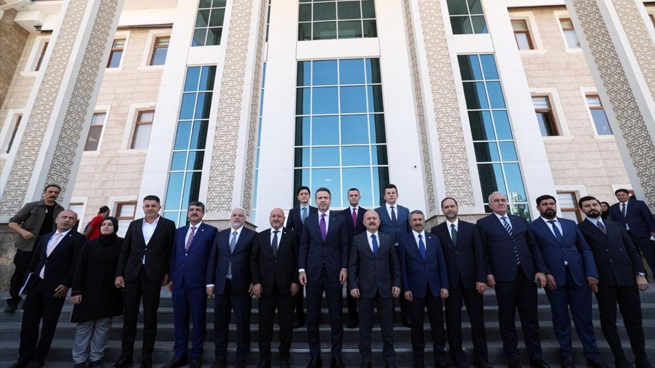 Bakan Bayraktar'dan Adıyaman'a Ziyaret