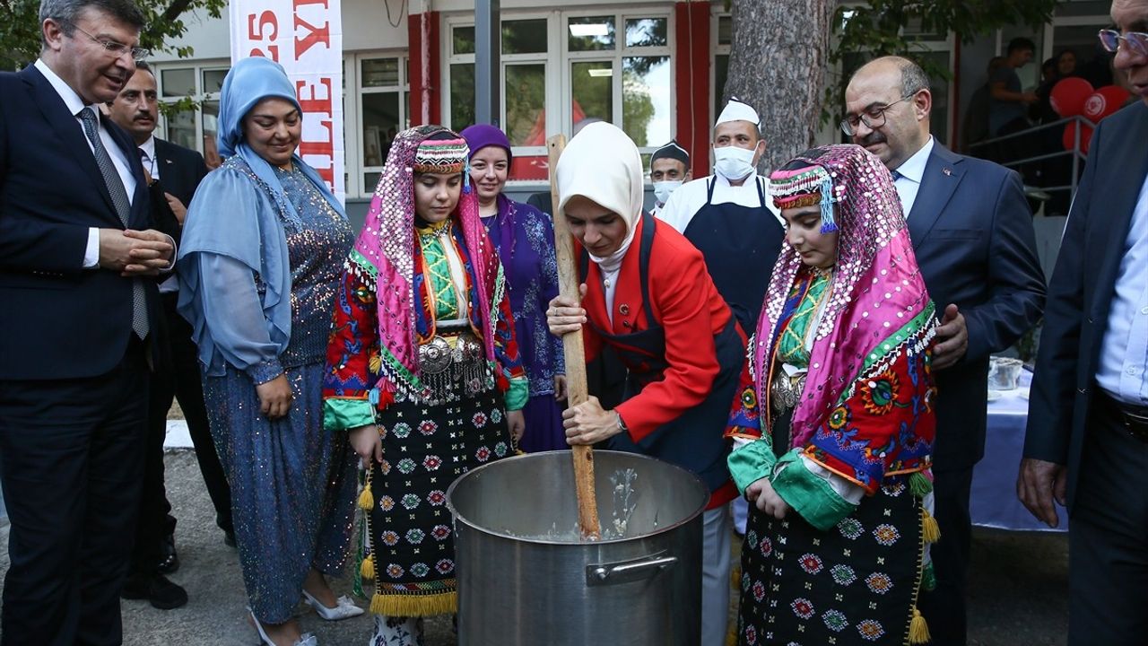 Bakan Göktaş Balıkesir'de Terörsüz Türkiye Programına Katıldı
