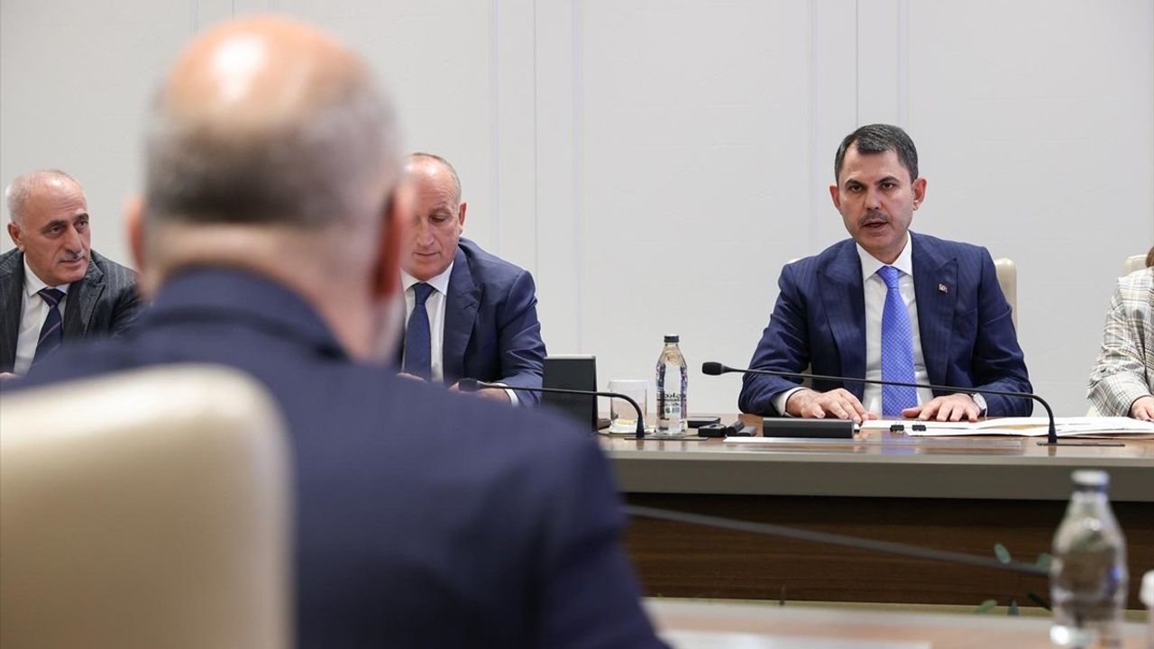 Bakan Kurum, Portekizli Mevkidaşı ile Gündemdeki Konuları Görüştü