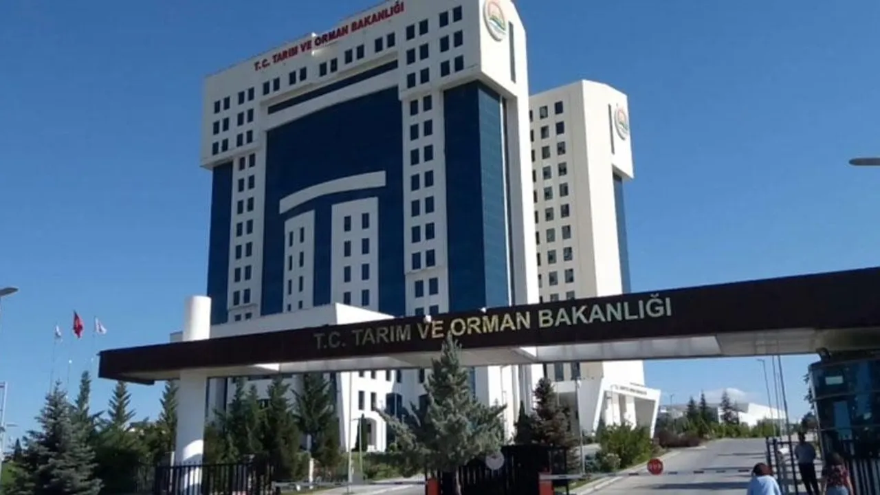 Bakanlık O Markaları Tek Tek Açıkladı! Baklavadan Sucuğa, Peynirden Zeytinyağına İşte Yeni Hileli Ürünler Listesi