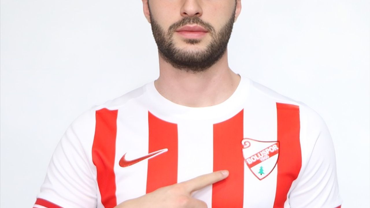 Boluspor, Burak Topçu ile 3 Yıllık Sözleşme İmzaladı