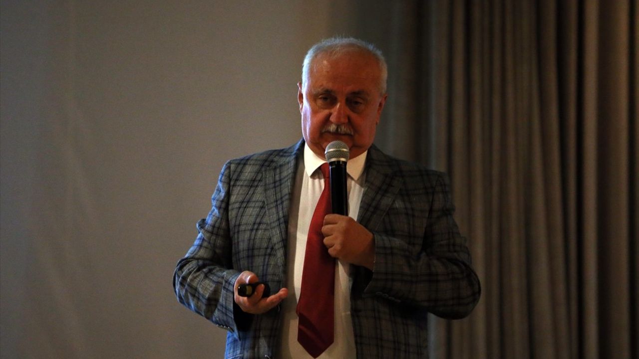 Bursa'da 'Sağlıkta Su ve Önemi' Konferansı Yapıldı