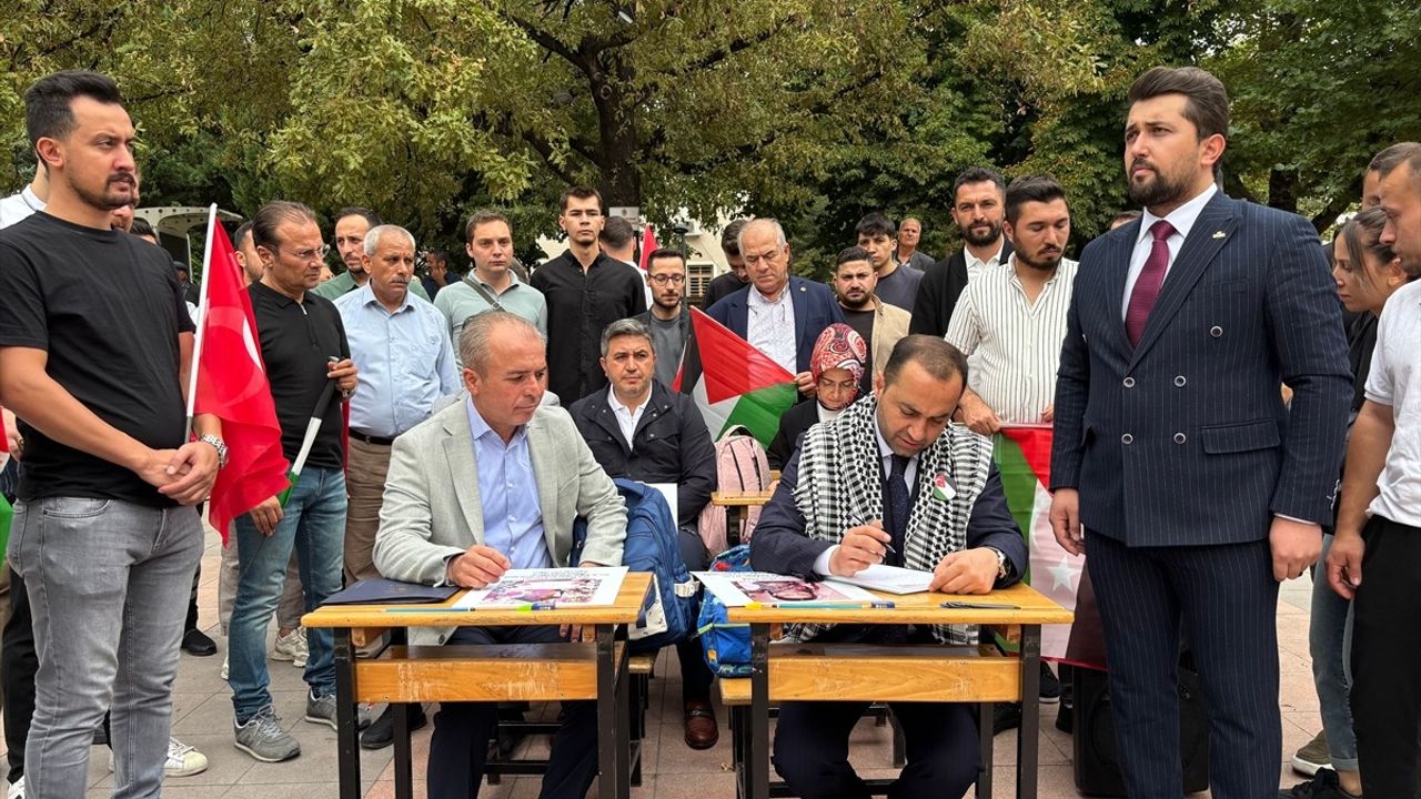 Çankırı'da Gazze'deki Çocuklar İçin Anma Etkinliği
