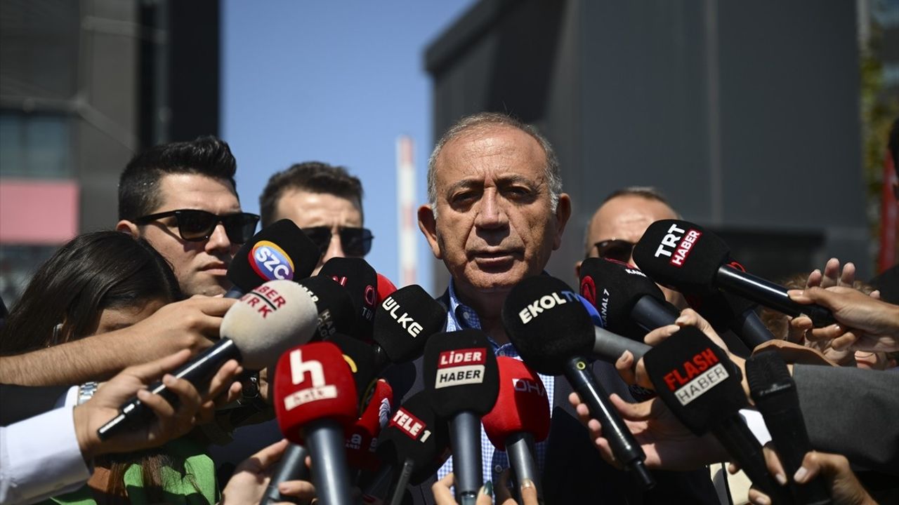 CHP Genel Başkan Yardımcısı Özçağdaş Açıklama Yaptı