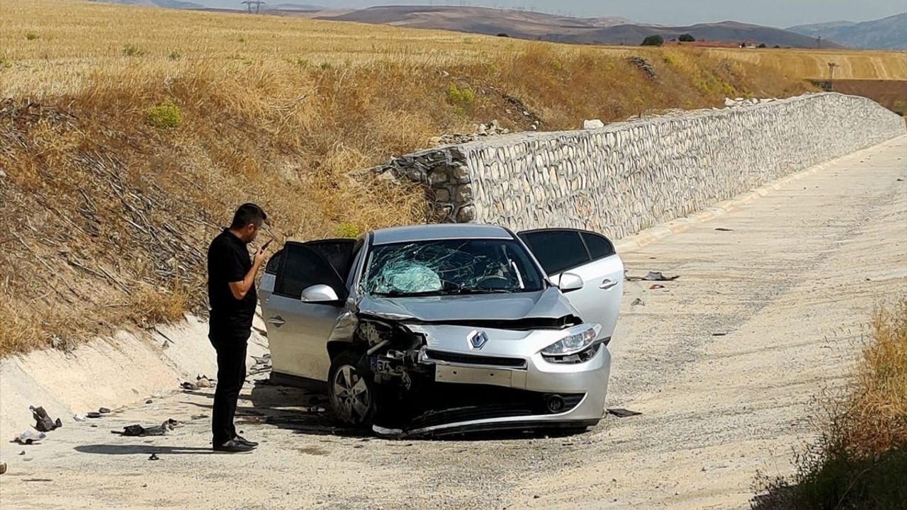 Çorum'da Üç Trafik Kazasında 17 Kişi Yaralandı