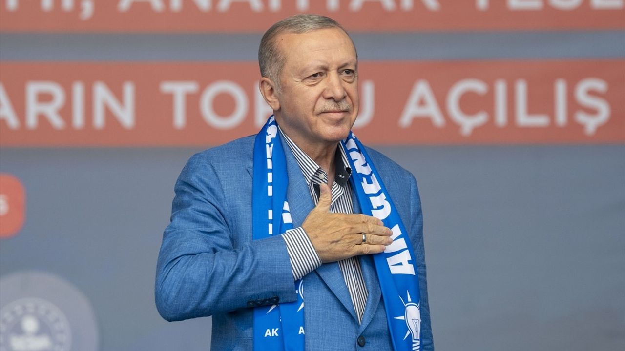 Cumhurbaşkanı Erdoğan deprem sonrası çalışmaları değerlendirdi