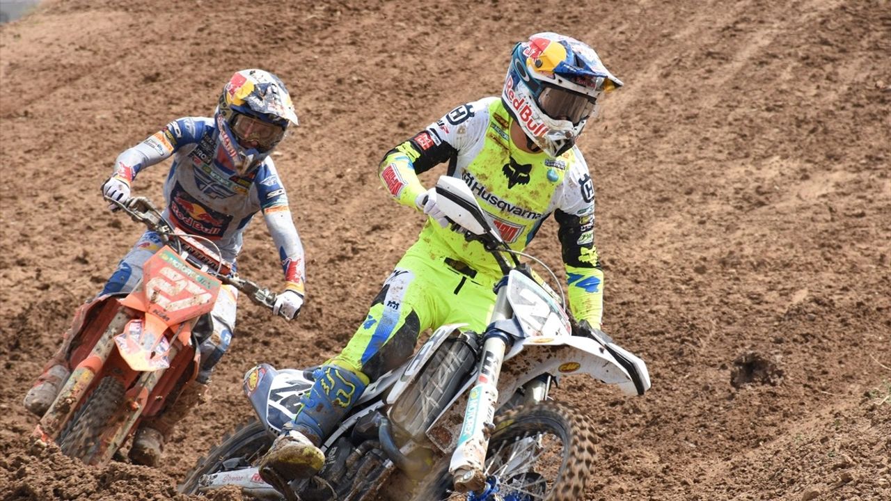 Dünya Gençler Motokros Şampiyonası Türkiye Etabı: Simon Langenfelder Birinci