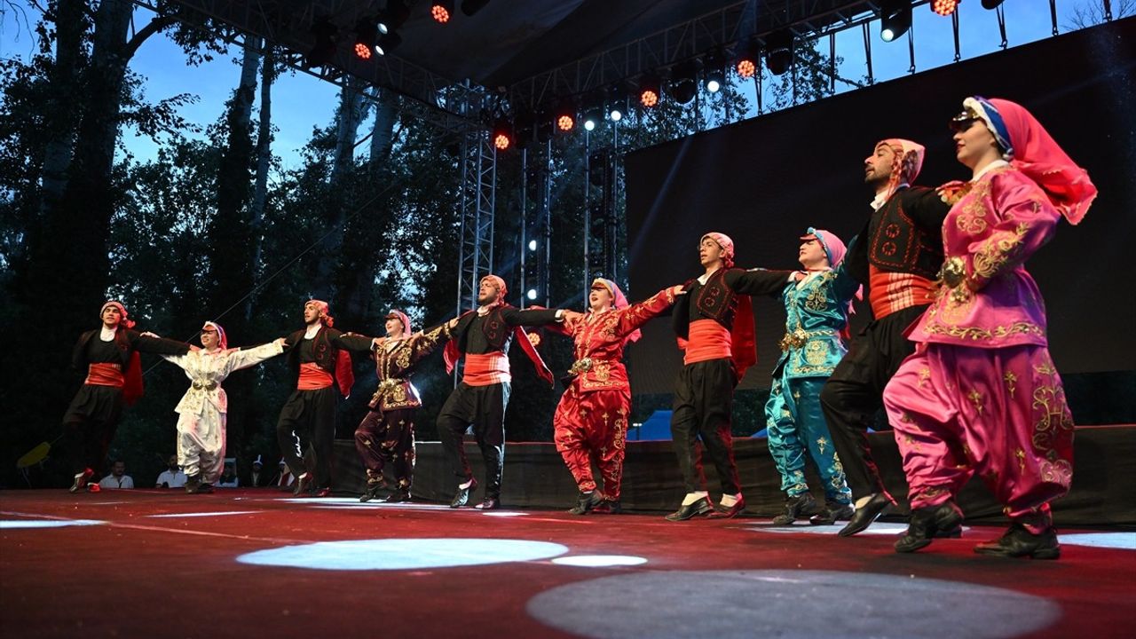 Edirne'de Gastronomi Festivali: 6 Ton Pirinçle Pilav Denemesi