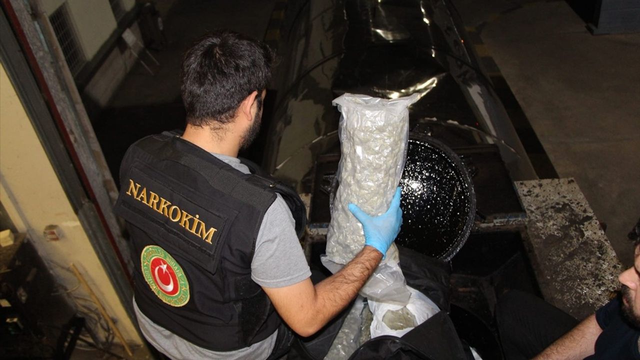 Edirne Kapıkule Sınır Kapısı'nda 114 Kilogram Esrar Ele Geçirildi