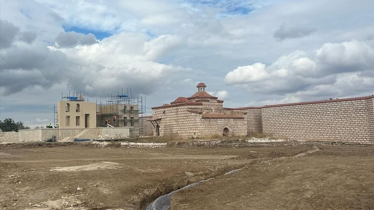 Edirne Sarayı'nda İhya Çalışmaları Devam Ediyor