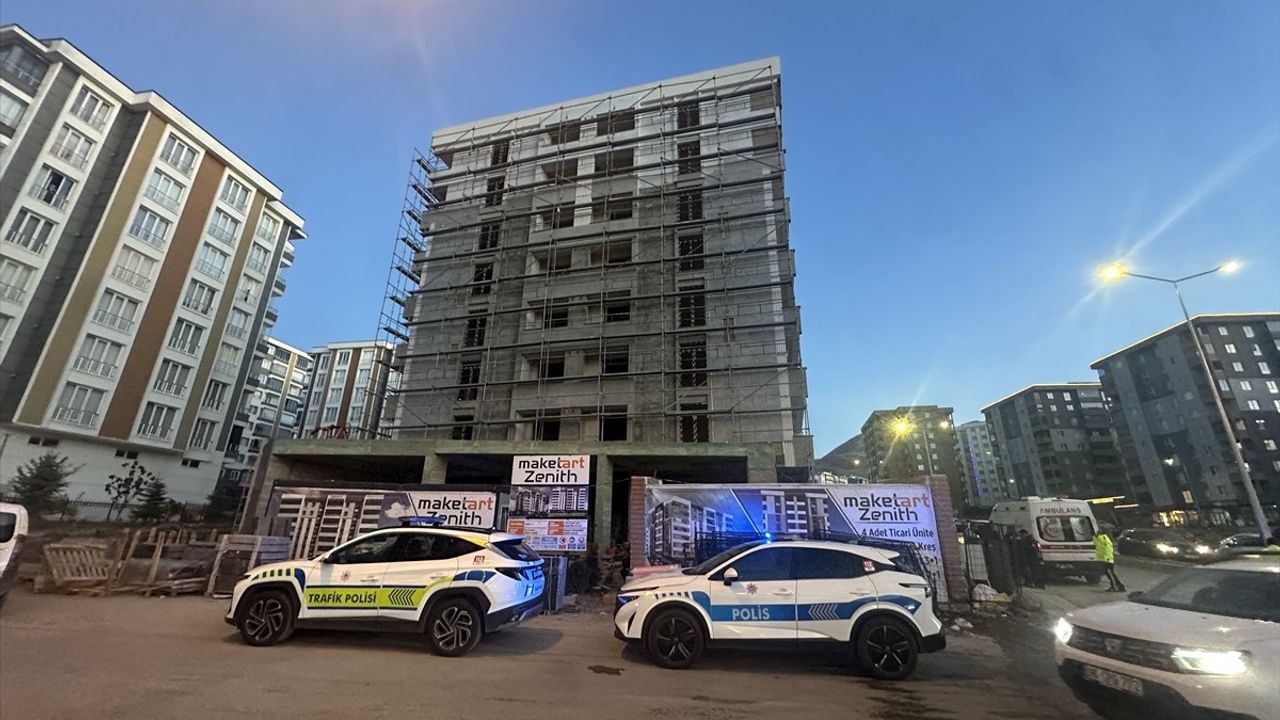 Erzurum'da İnşaat İşçisi 7. Kattan Düştü