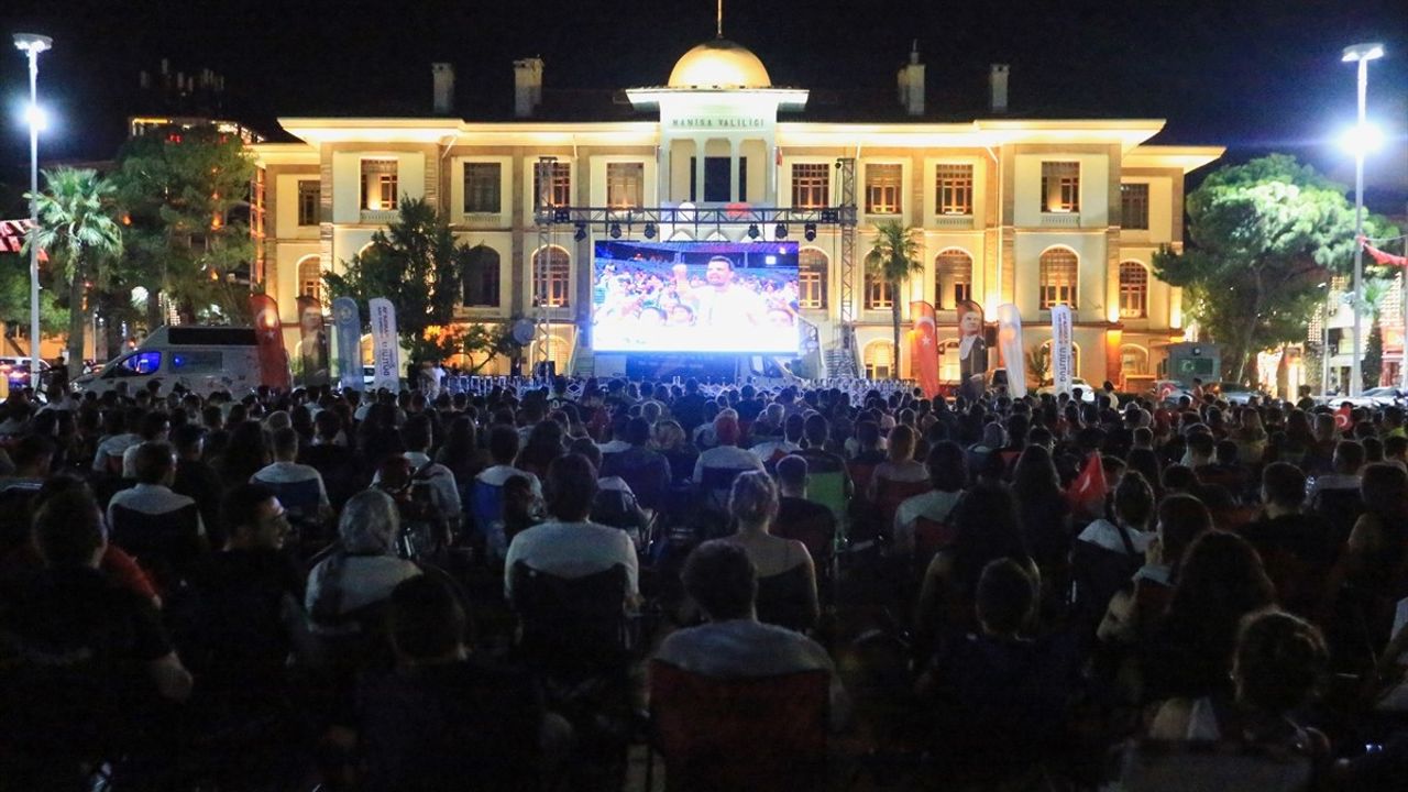 EuroBasket 2025 Finali Manisa'da Büyük Coşkuyla İzlendi