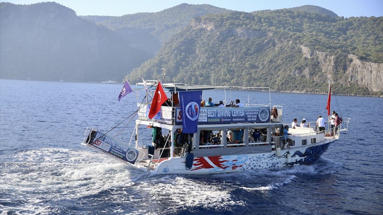 Fethiye'de Altın Palet Sualtı Görüntüleme Şampiyonası Başladı