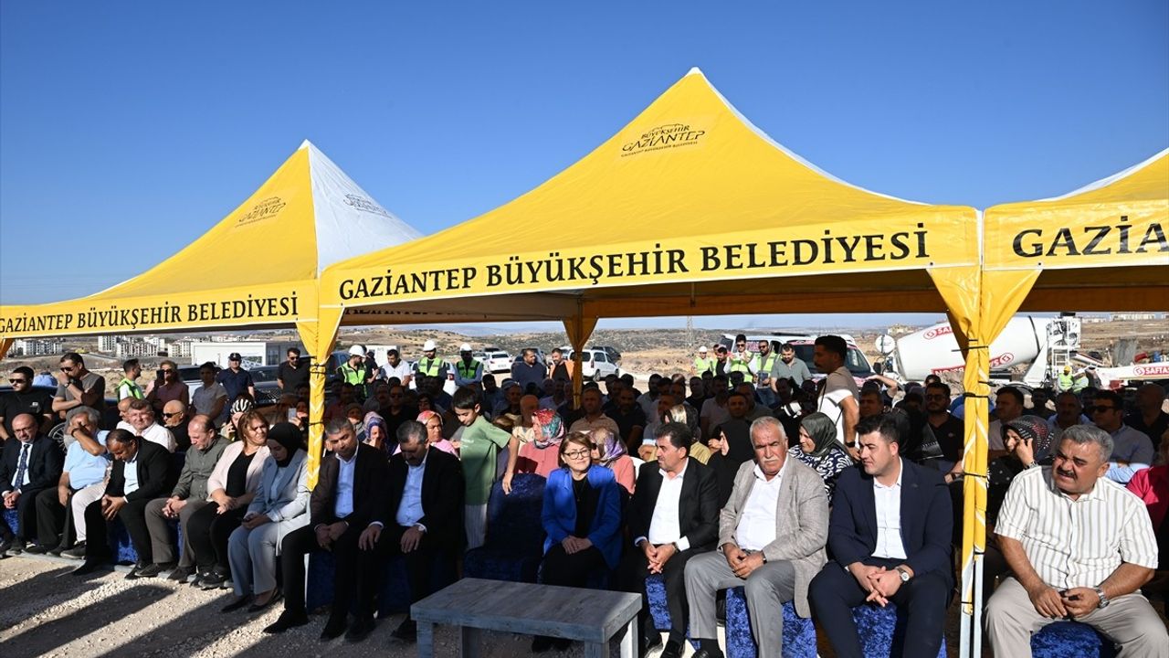Gaziantep'te 360 Konutun Temeli Atıldı