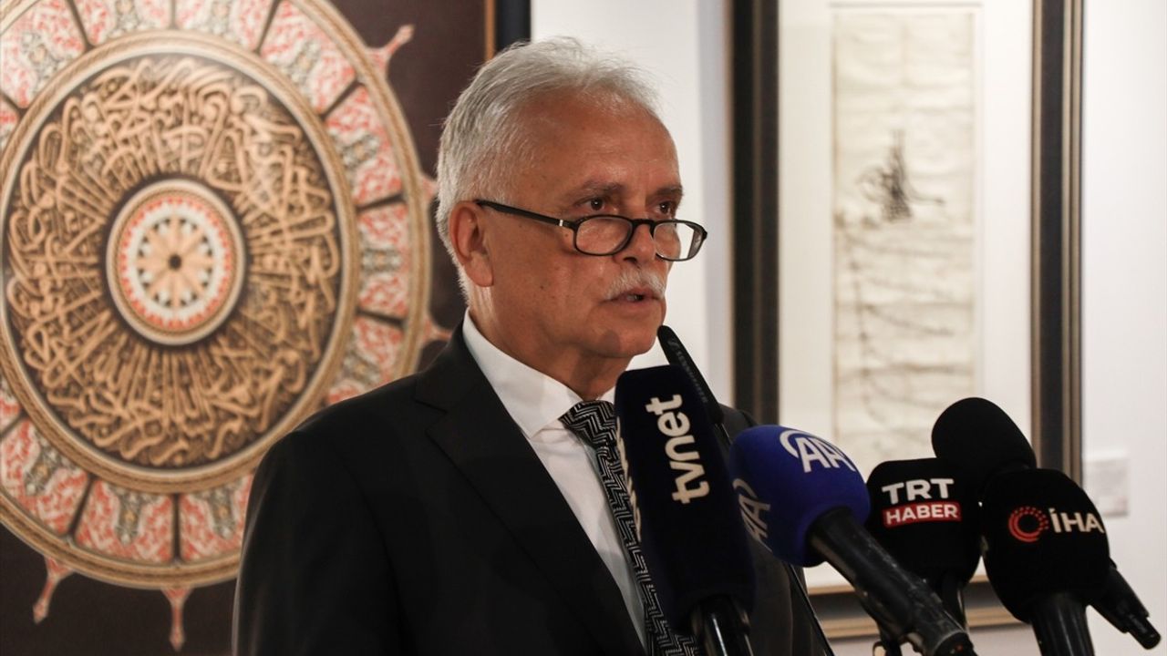 Gazze İçin İyilik Sergisi Dolmabahçe'de Açıldı