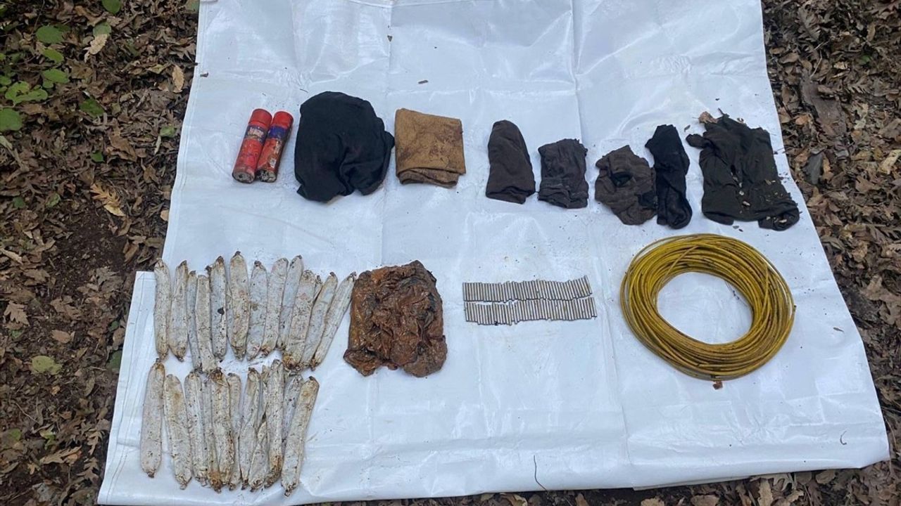 Hatay'da PKK/KCK'ya Ait Malzemeler Ele Geçirildi