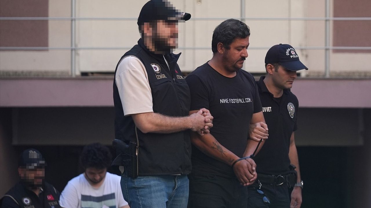 İzmir'deki Polis Merkezine Saldırı: 16 Şüpheli Serbest Bırakıldı