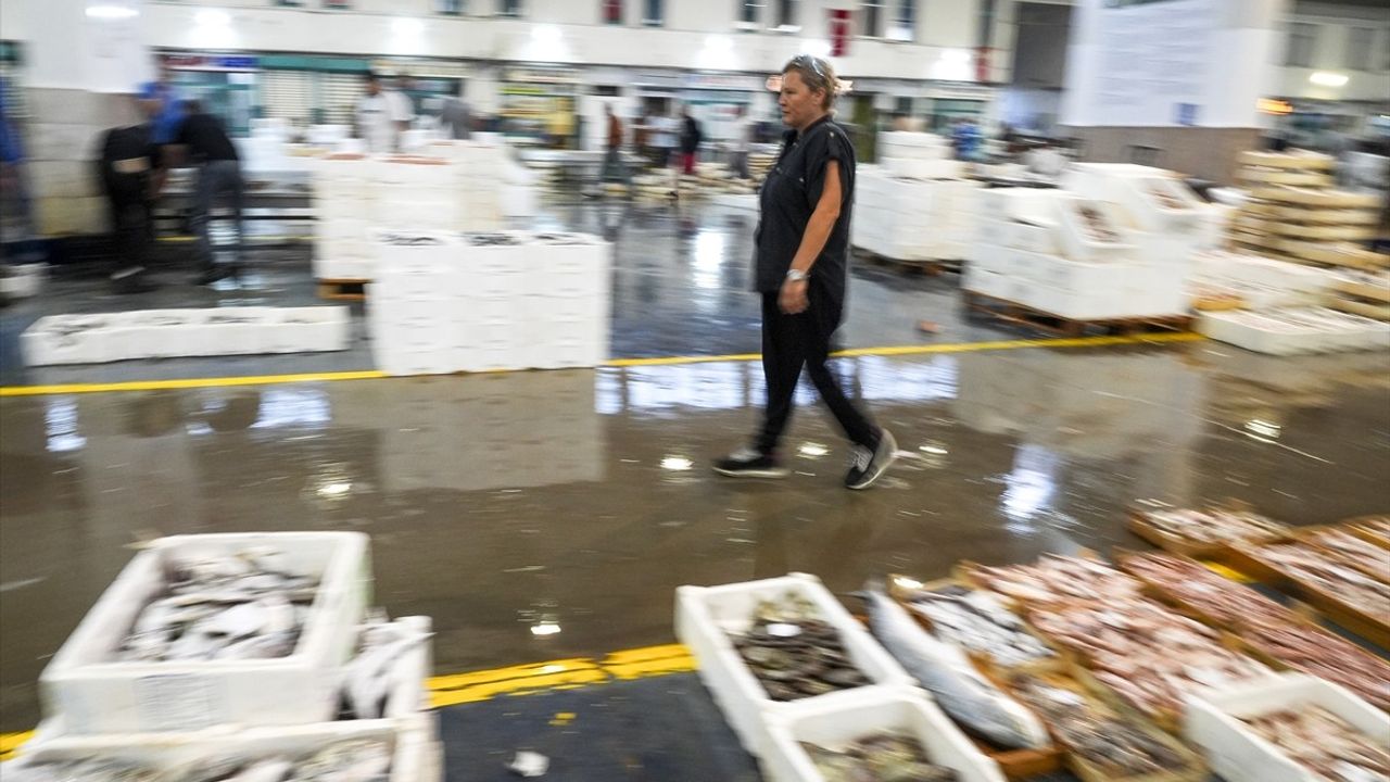 Kadın Tüccar Deniz Olataş, Balıkçılıkta Fark Yaratıyor