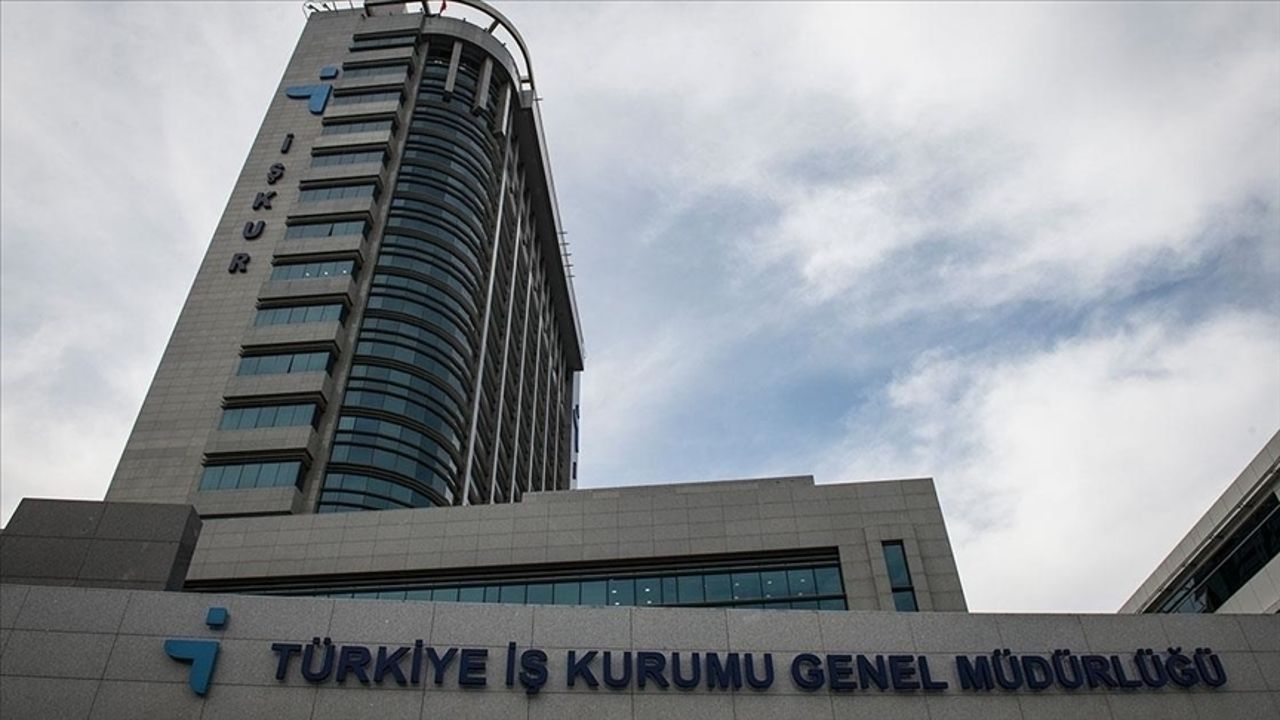 Kamuda iş kapısını İŞKUR araladı! KPSS'siz personel alımı için binlerce kişi devrede