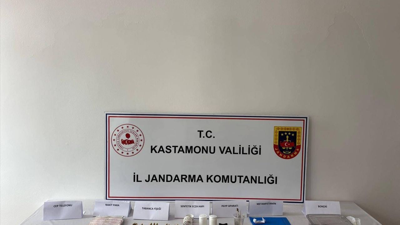 Kastamonu'da Uyuşturucu Operasyonu: 5 Kişi Tutuklandı