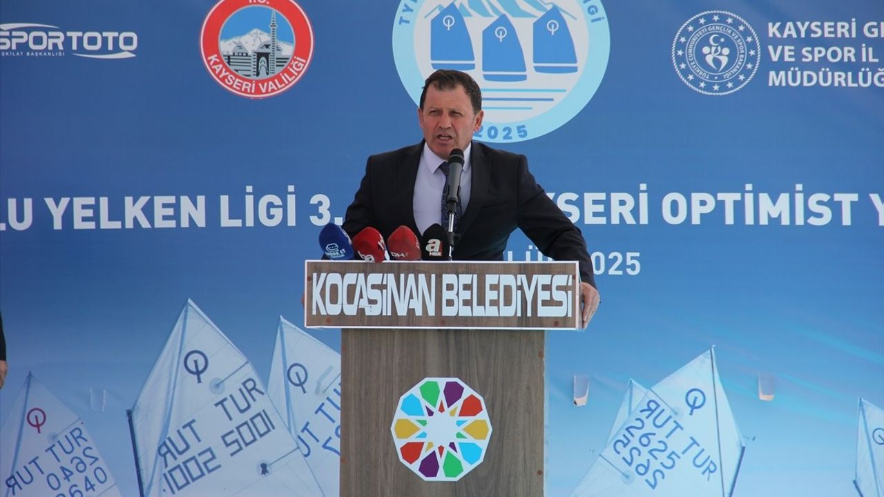Kayseri'de Yelken Heyecanı: TYF Anadolu Yelken Ligi 3. Ayak Yarışları Başladı