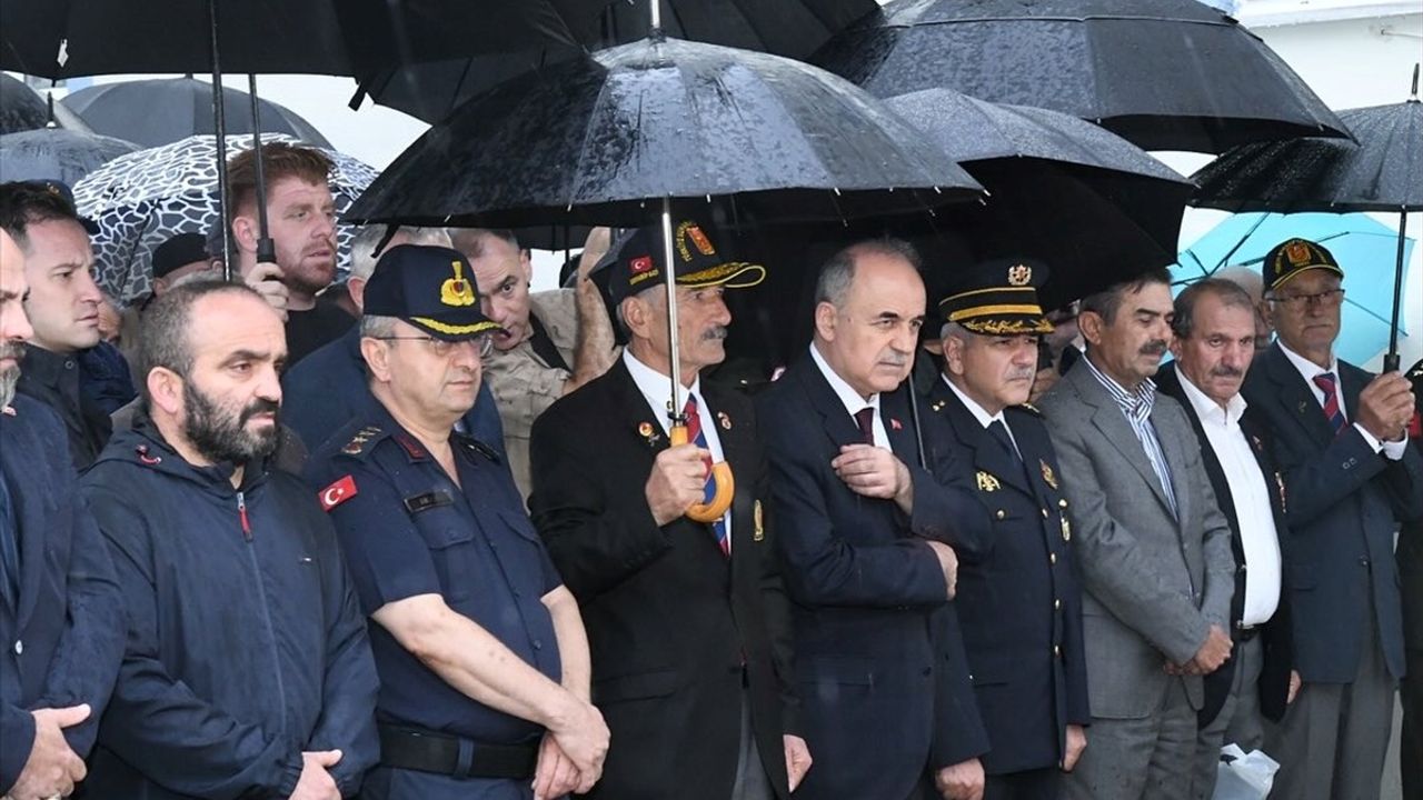 Kıbrıs Gazisi Ünal Aktürk'ün Cenazesi Ordu'da Toprağa Verildi