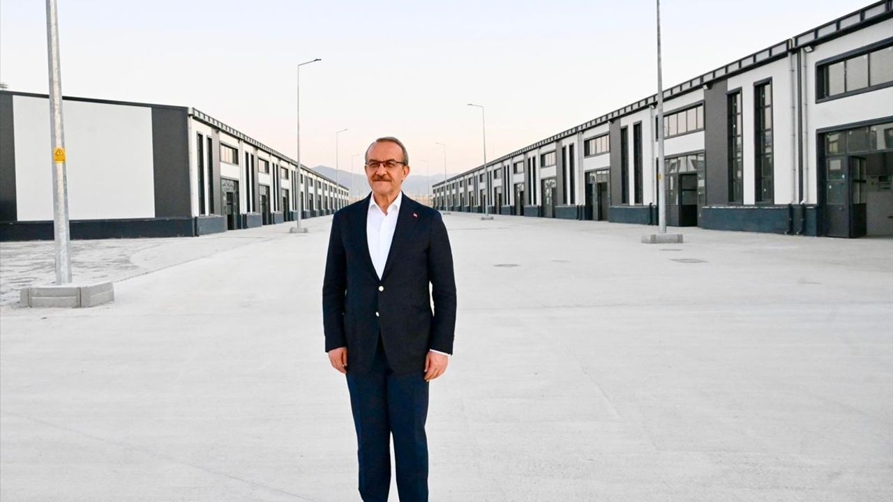 Malatya'da 714 Dükkan İnşaatı Tamamlandı