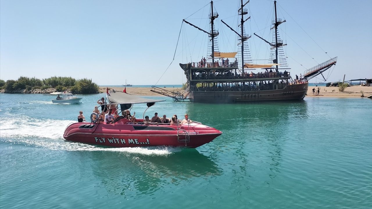 Manavgat Irmağı'nda Eşsiz Mavi Turlar