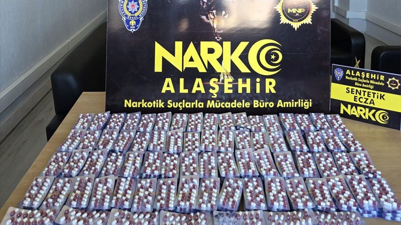 Manisa'da 4 Bin 191 Sentetik Ecza Ele Geçirildi