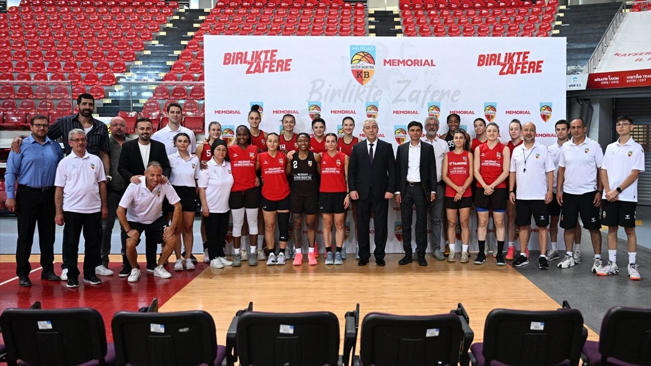 Melikgazi Kayseri Basketbol'un Sezon Hazırlıkları Devam Ediyor