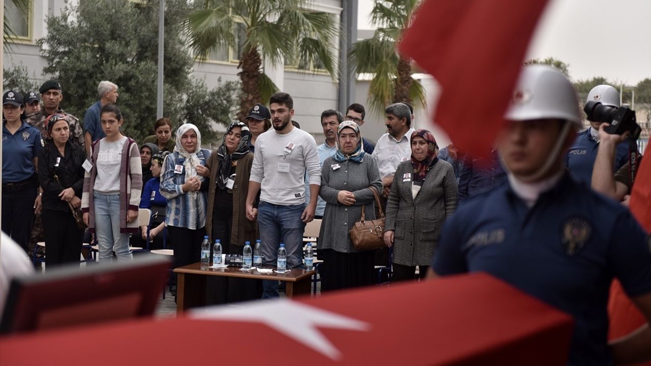 Mersin'de Şehit Polis Memuru Mustafa Karapınar İçin Tören