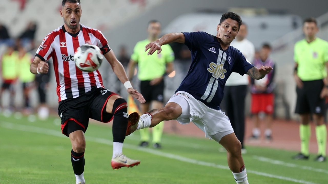 Özbelsan Sivasspor, SMS Grup Sarıyer'i Yenerek 1. Ligde Üst Sıraya Tırmandı
