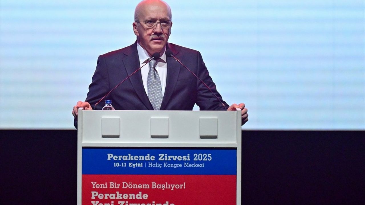 Perakende Zirvesi 2025 İstanbul'da Start Aldı
