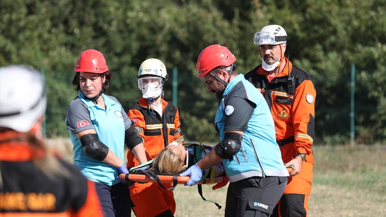 Samsun'da 6.5 Büyüklüğünde Deprem Tatbikatı Gerçekleşti
