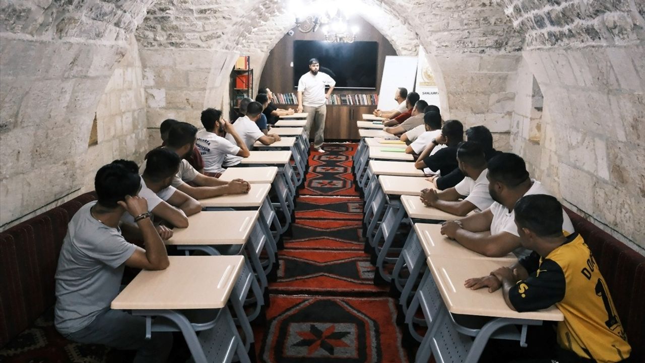Şanlıurfa'da 74 Genç Uyuşturucu Bağımlılığını Aştı