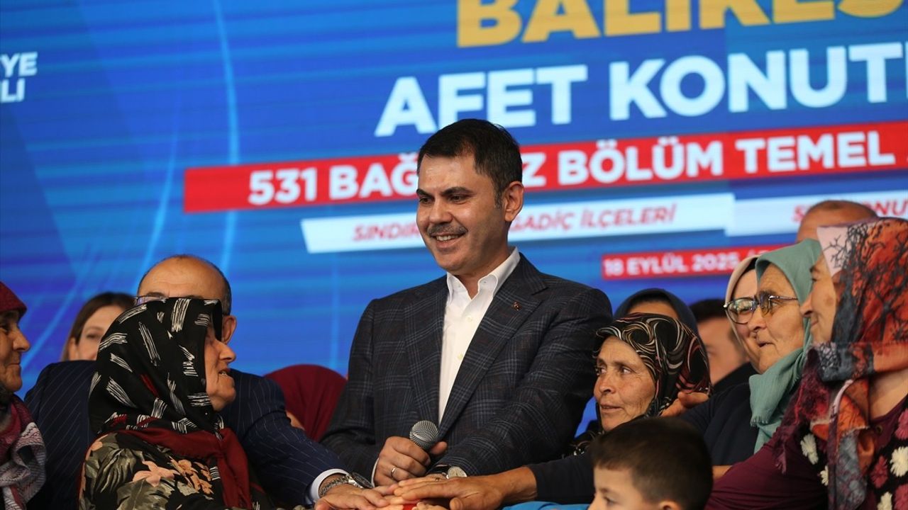 Sındırgı'da Yeni Sosyal Konut Projeleri İçin Temel Atma Töreni