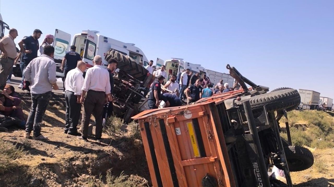 Şırnak'ta Traktör Römorkunun Devrilmesi Sonucu Ölüm Olayı