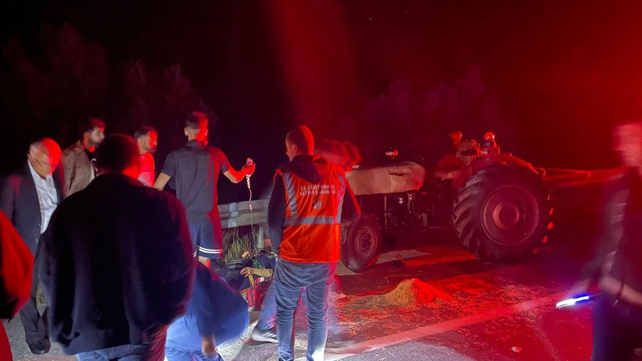 Sivas'ta Zincirleme Trafik Kazası: 10 Yaralı
