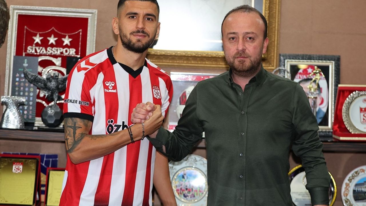 Sivasspor'un Yeni Transferi Daniel Avramovski