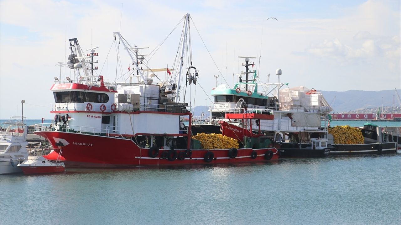 Tekirdağ'da Poyrazın Deniz Ulaşımına Etkisi