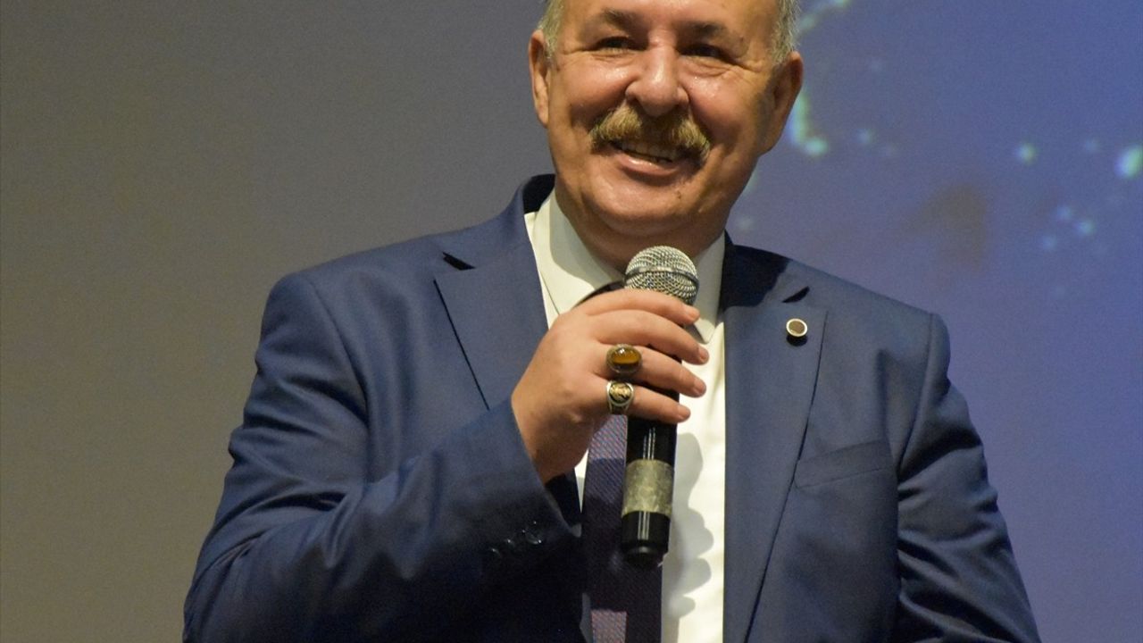 Trabzon'da Yeşil Yakalılarla Söyleşiler Programı