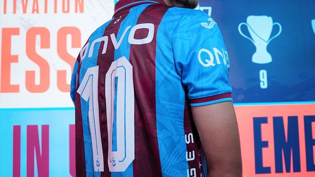 Trabzonspor Ernest Muçi'yi Transfer Etti