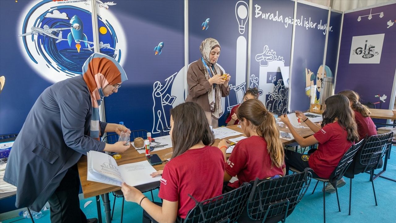 TÜRGEV, TEKNOFEST 2025'te Gençlerle Buluşuyor