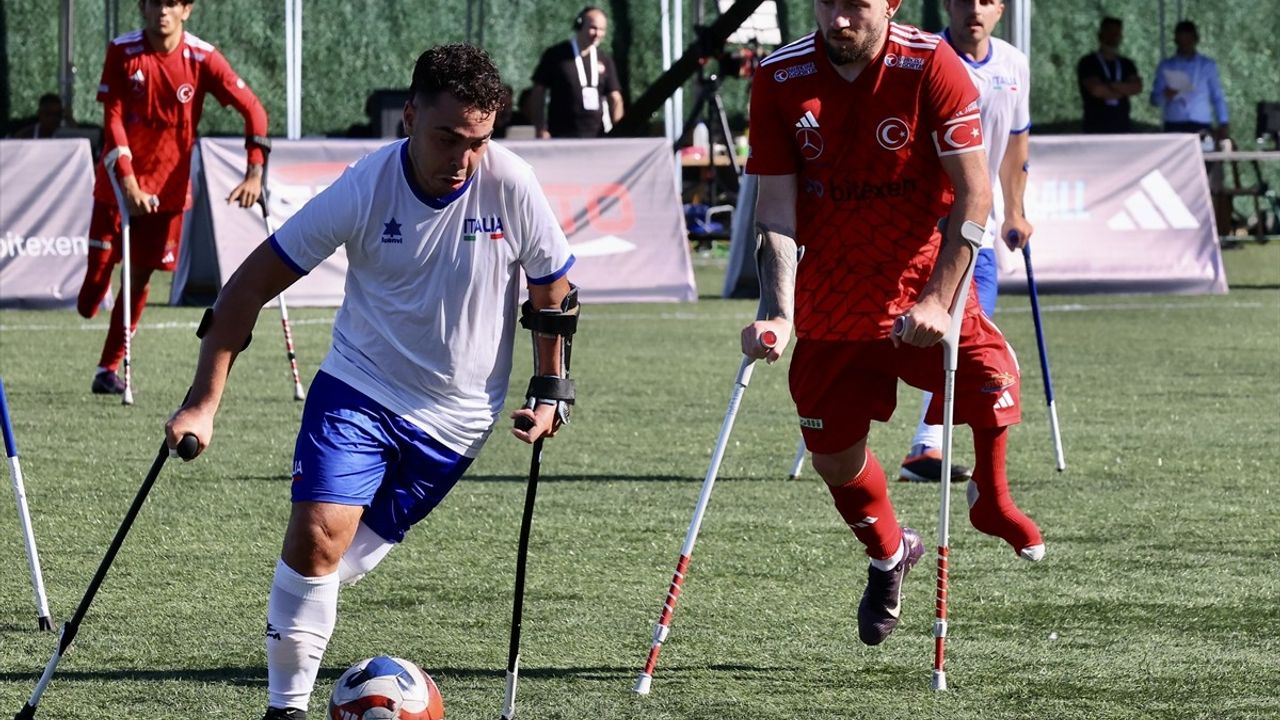 Türkiye Ampute Futbol Takımı İtalya'yı Farklı Yendi